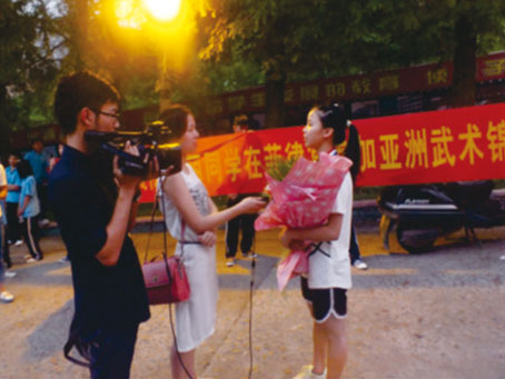 勇夺亚洲武术套路锦标赛太极全能冠军学生陈小丽
